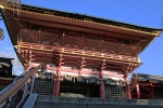 志波彦神社・鹽竈神社 随身門の様子