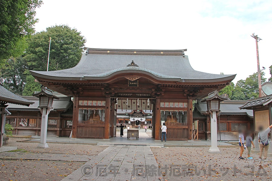 須賀神社 神門の様子