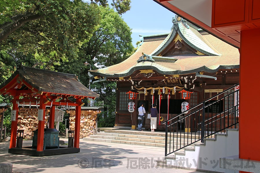 千葉神社 境内にある摂社千葉天神のお社の様子