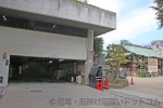 大阪天満宮 境内駐車場の建物の様子
