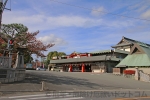 成田山大阪別院明王院 境内入口＆山門の様子