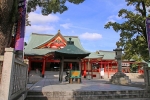 成田山大阪別院明王院 本堂と香閣（手前）の様子