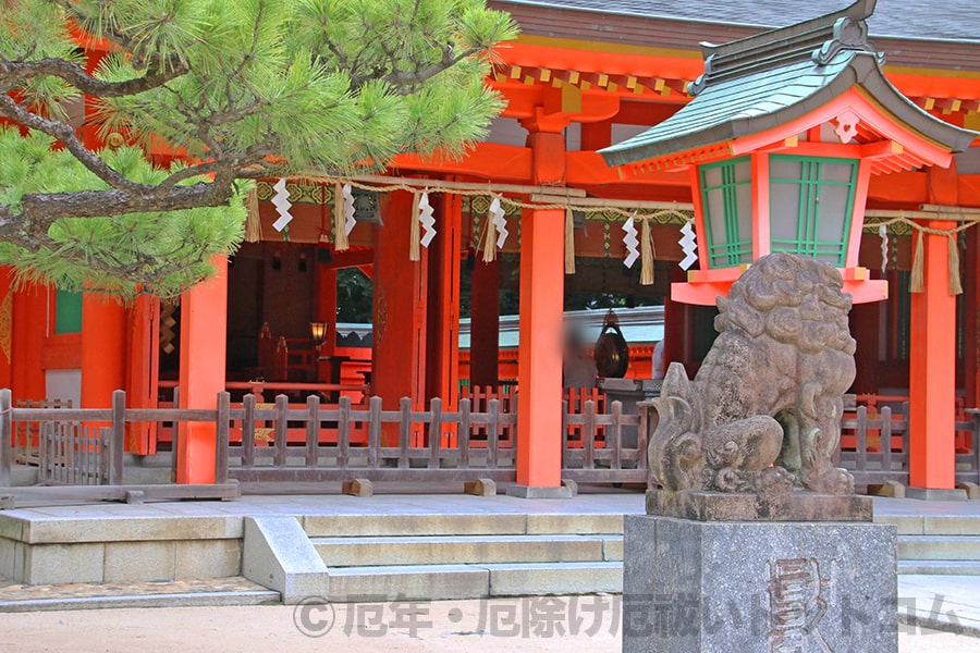 住吉神社 御本殿で御祈祷の様子