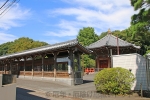 拝島大師本覚院 八角円堂・弁才天堂付近の様子（境内外からの撮影）