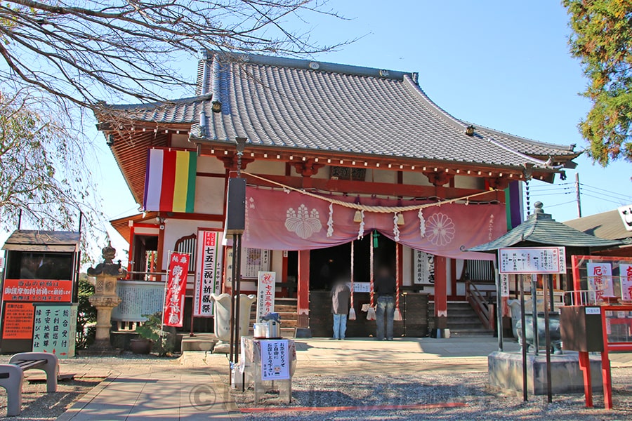 千葉厄除け不動尊 妙泉寺 本堂の様子｜撮影・画像提供：厄年・厄除け厄祓いドットコム